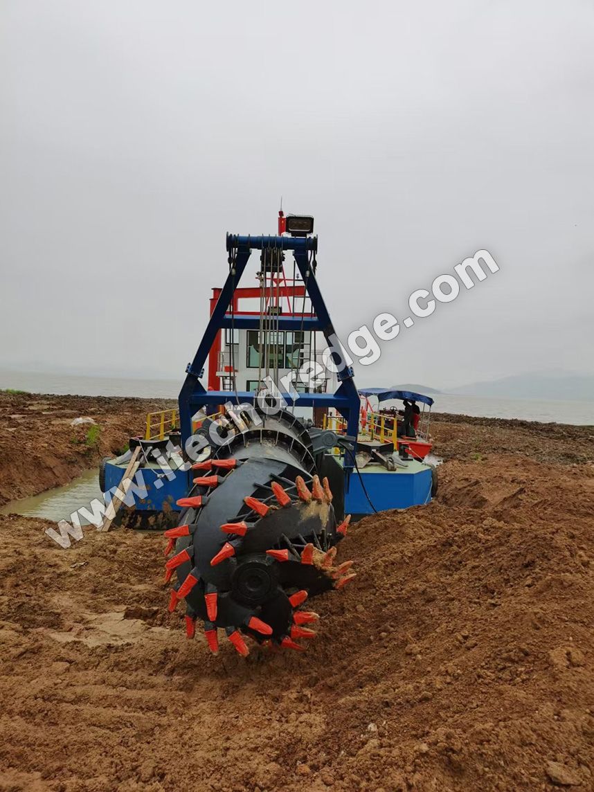 Cutter Suction Dredger CSD300